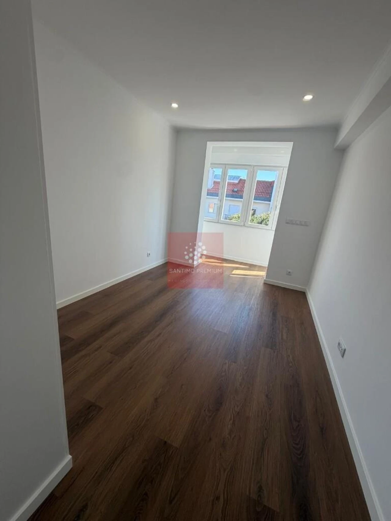 Apartamento T2 para Venda em Alfragide Foto 29