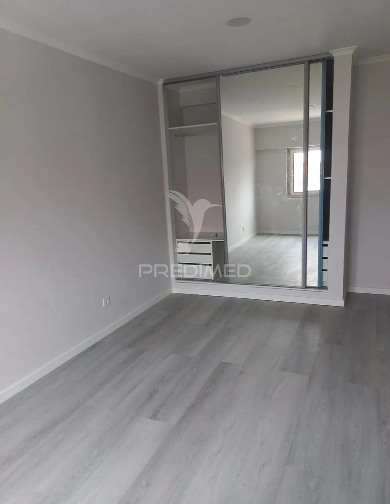Apartamento T4 para Venda em Amora Foto 15