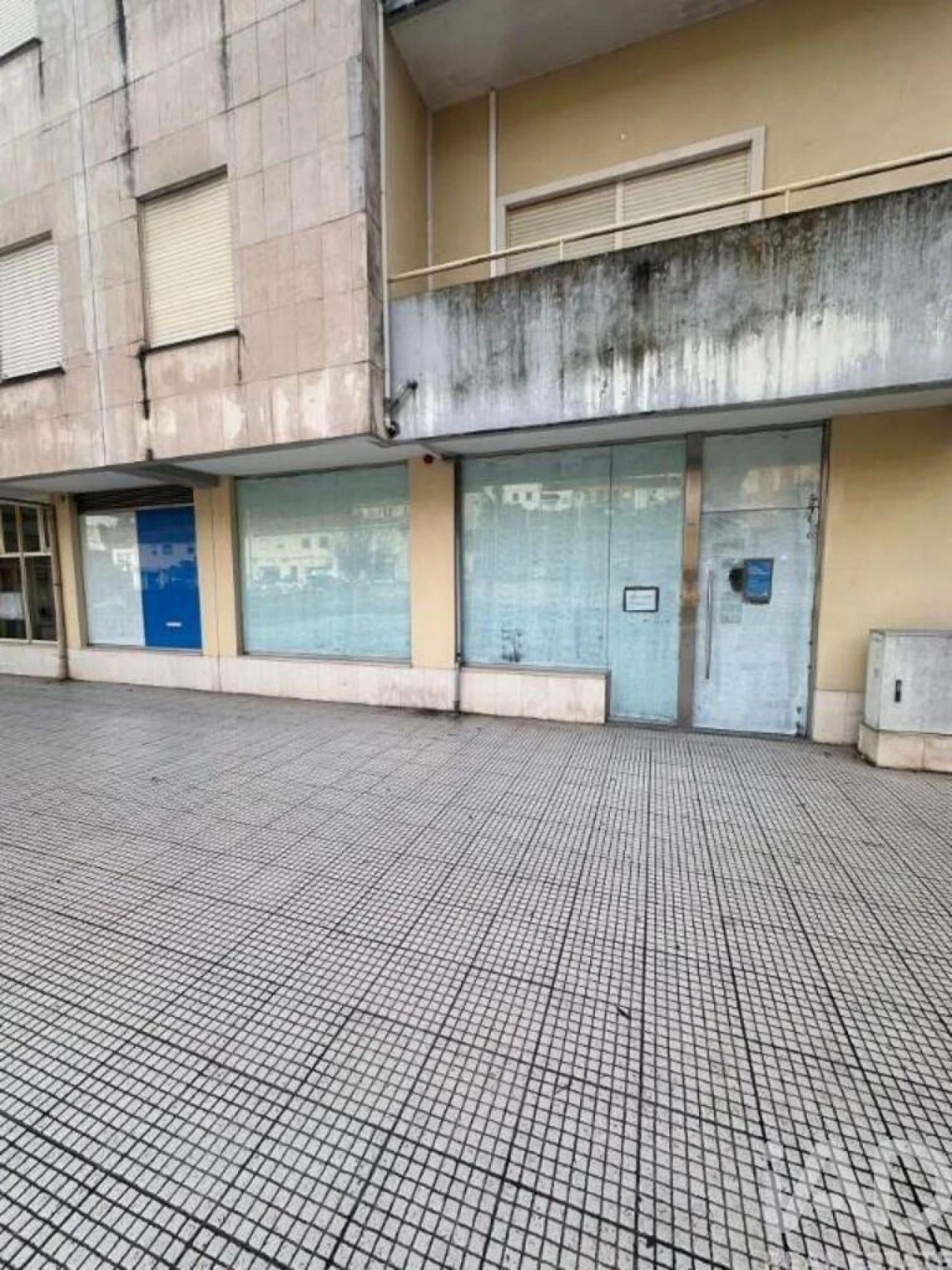 Loja para Venda em Miranda do Corvo Foto 2