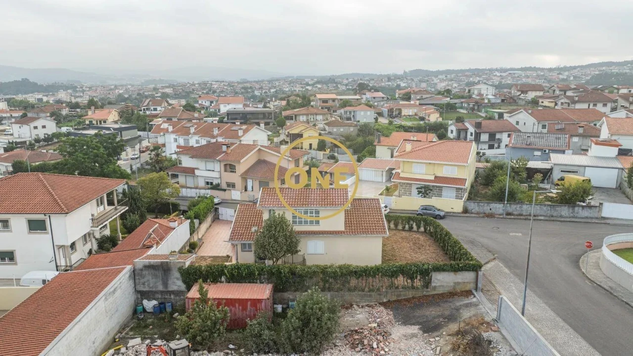 Moradia T3 para Venda em Ribeirão Foto 7