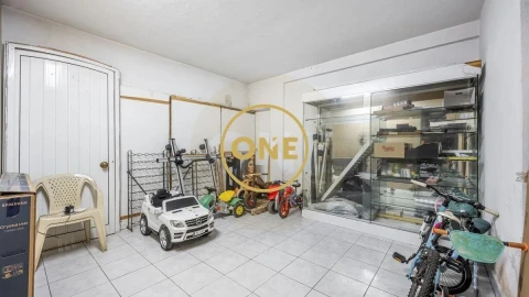 Moradia T3 para Venda em Ribeirão