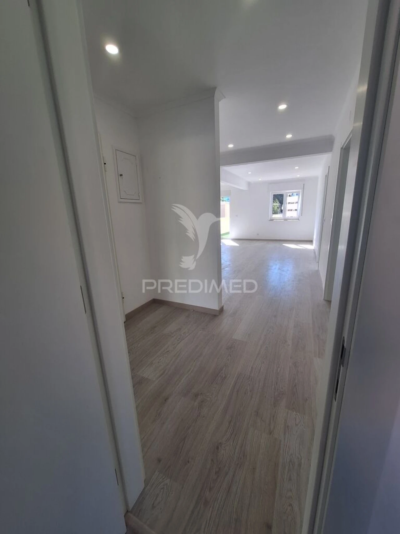 Apartamento T3 para Venda em Massamá e Monte Abraão Foto 9
