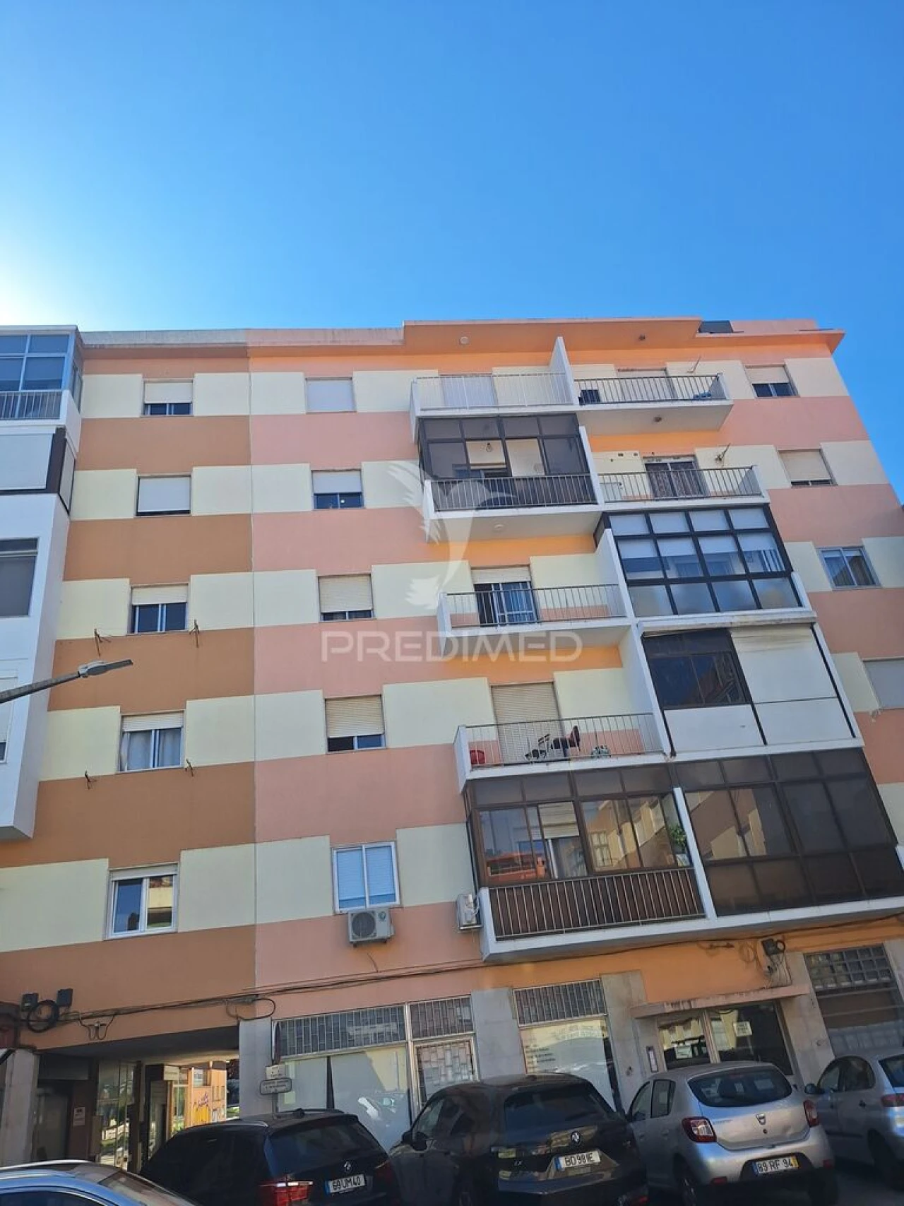 Apartamento T3 para Venda em Massamá e Monte Abraão Foto 17