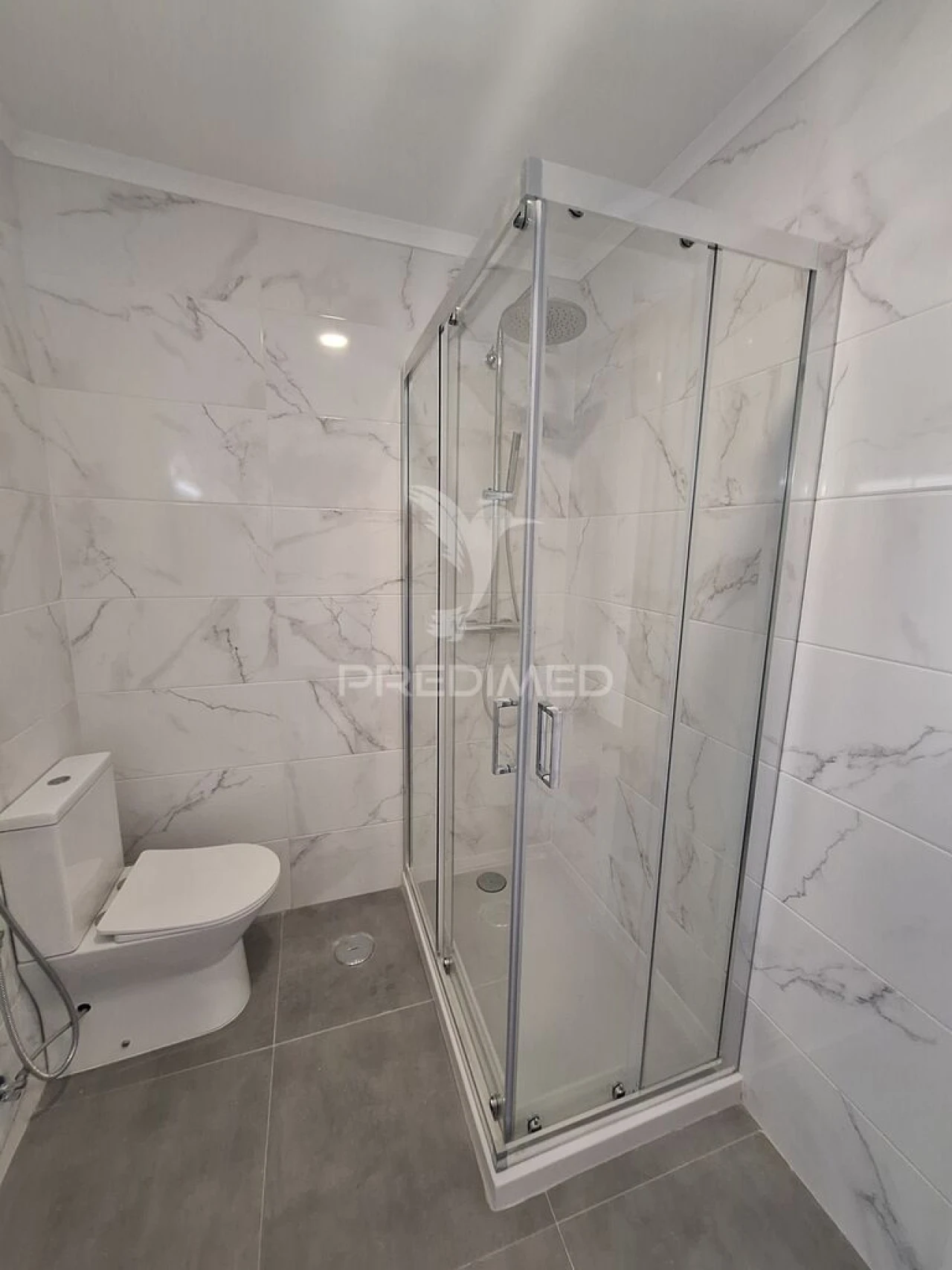 Apartamento T3 para Venda em Massamá e Monte Abraão Foto 10