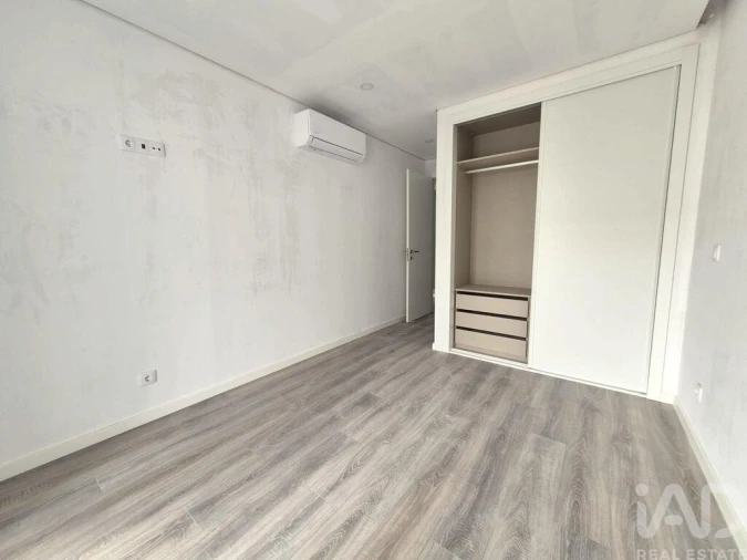 Apartamento T3 para Venda em Palmela Foto 6