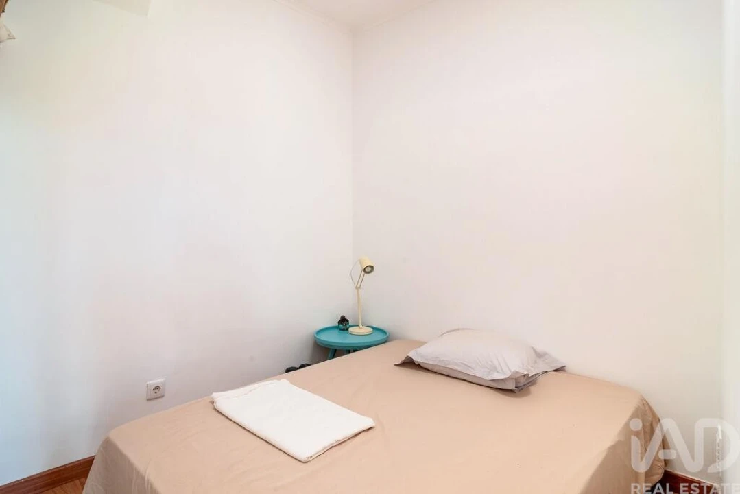 Apartamento T1 para Venda em Arroios Foto 9