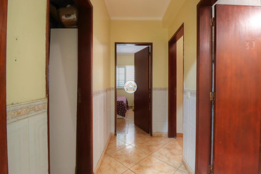Apartamento T2 para Venda em Olhão Foto 9