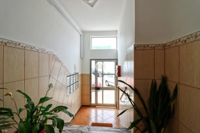 Apartamento T2 para Venda em Olhão