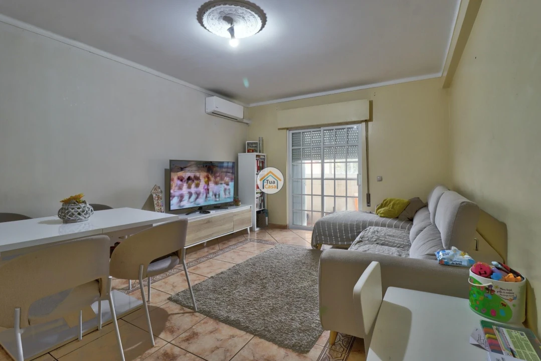Apartamento T2 para Venda em Olhão Foto 7