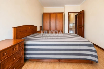 Apartamento T2 para Venda em Ovar, São João, Arada e São Vicente de Pereira Jusã