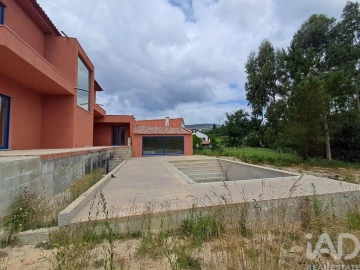 Terreno para Venda em Riba de Ancora