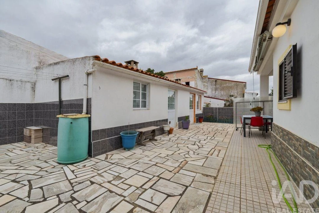 Moradia T3 para Venda em Fernao Ferro Foto 18
