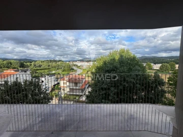 Apartamento T1 para Venda em Caldelas