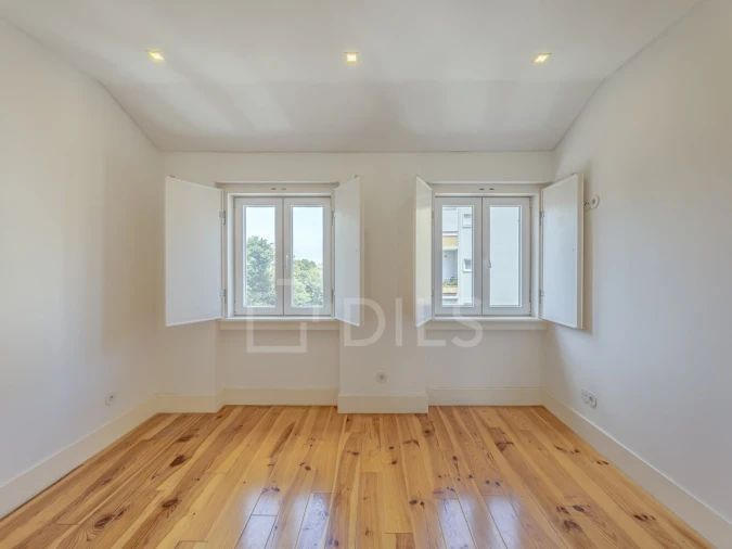 Apartamento T3 para Venda em São Vicente Foto 13