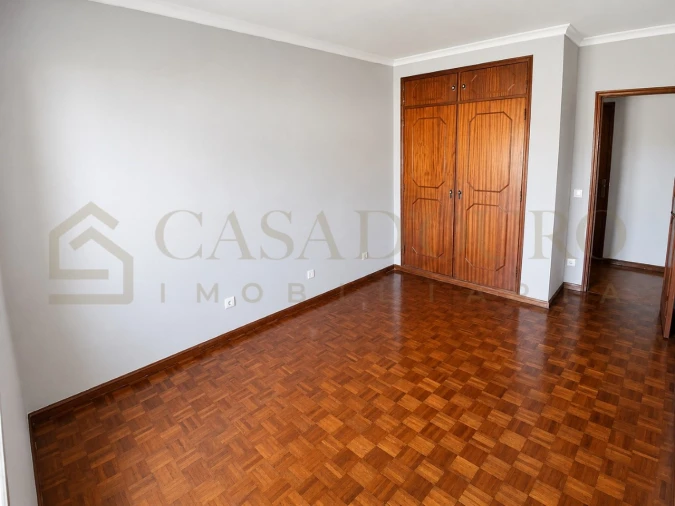 Apartamento T3 para Venda em Rio Tinto Foto 8