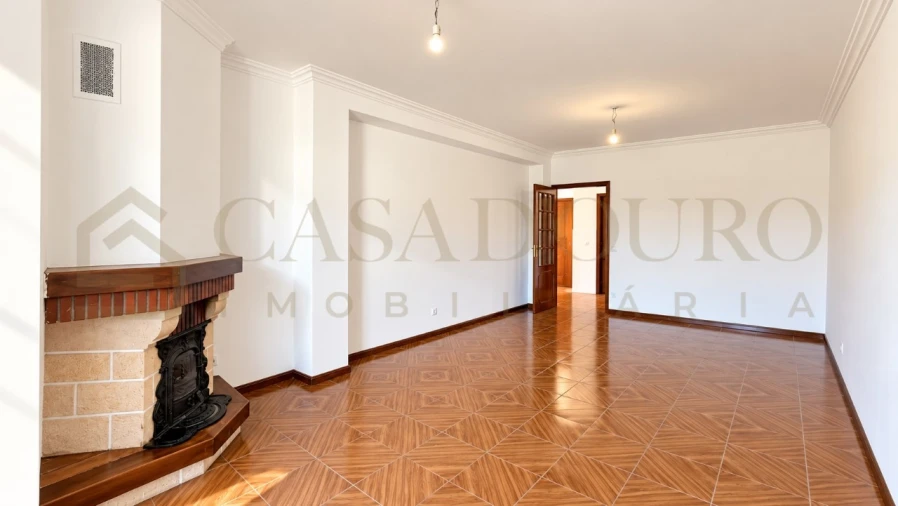 Apartamento T3 para Venda em Rio Tinto Foto 5