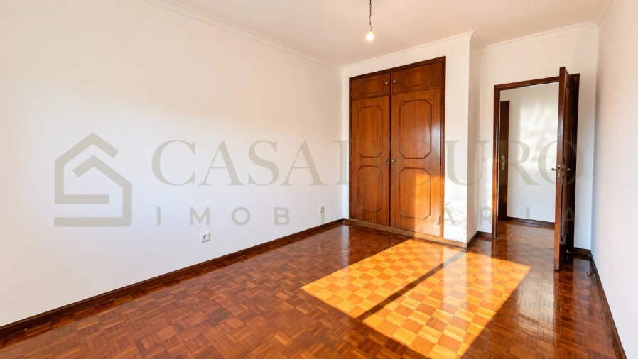 Apartamento T3 para Venda em Rio Tinto Foto 8