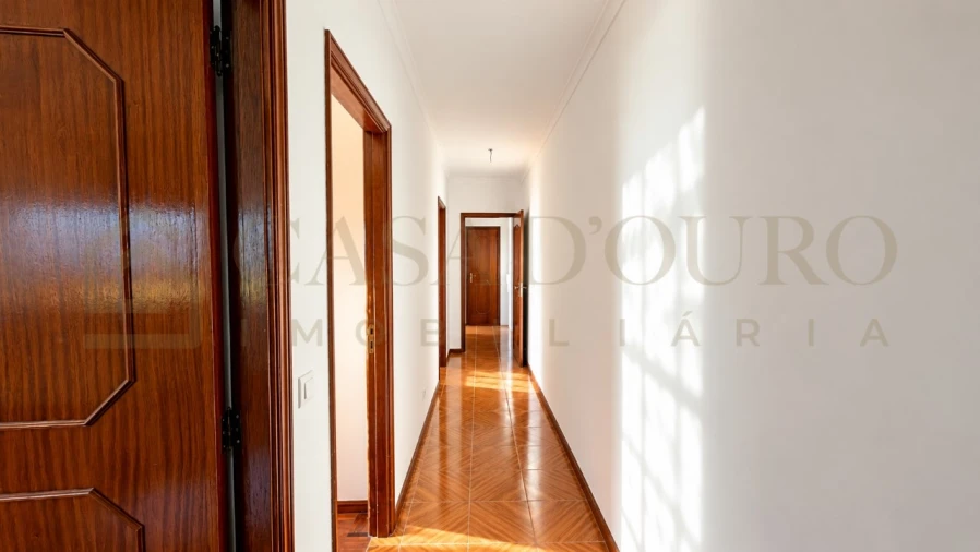 Apartamento T3 para Venda em Rio Tinto Foto 11