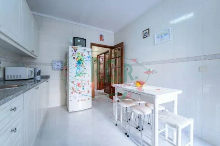 Apartamento T2 para Venda em Gondomar (São Cosme), Valbom e Jovim Foto 2