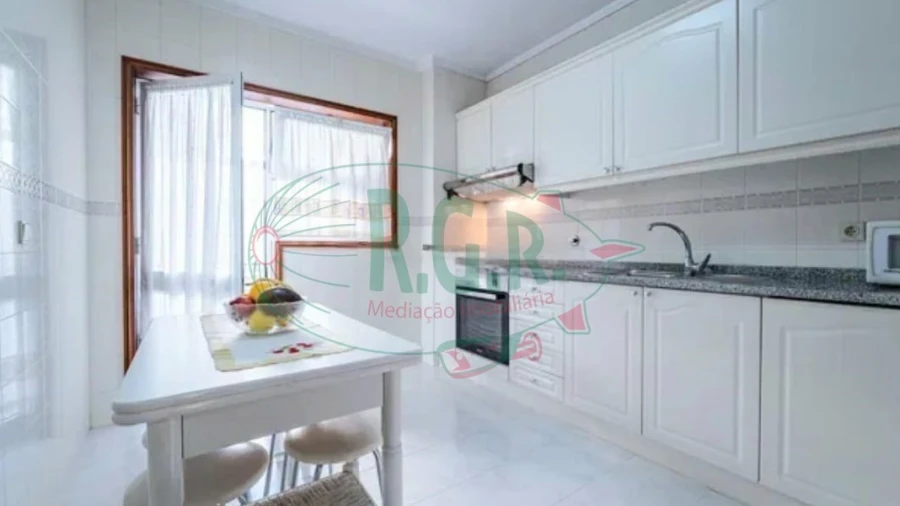 Apartamento T2 para Venda em Gondomar (São Cosme), Valbom e Jovim