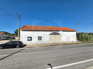 Armazém para Venda em Rio de Moinhos