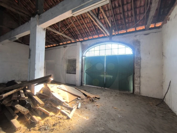 Armazém para Venda em Rio de Moinhos Foto 6