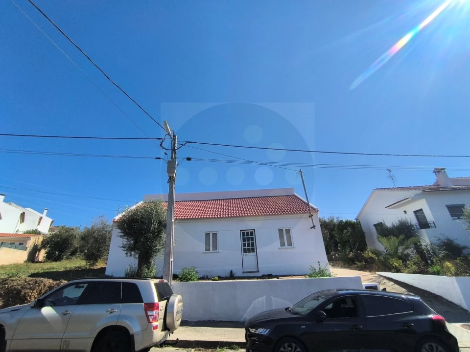 Moradia T3 para Venda em Abrantes (São Vicente e São João) e Alferrarede Foto 2