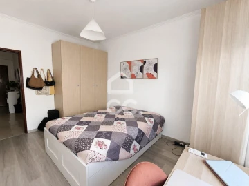 Apartamento T2 para Venda em Malveira e São Miguel de Alcainça