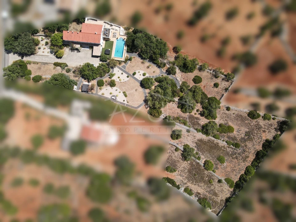 Moradia T4 para Venda em Loule (São Clemente) Foto 22