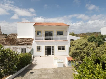 Moradia T3 para Venda em Loule (São Clemente)