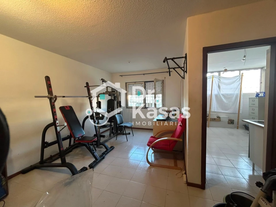 Apartamento T1 para Venda em Santo Antonio da Charneca Foto 2
