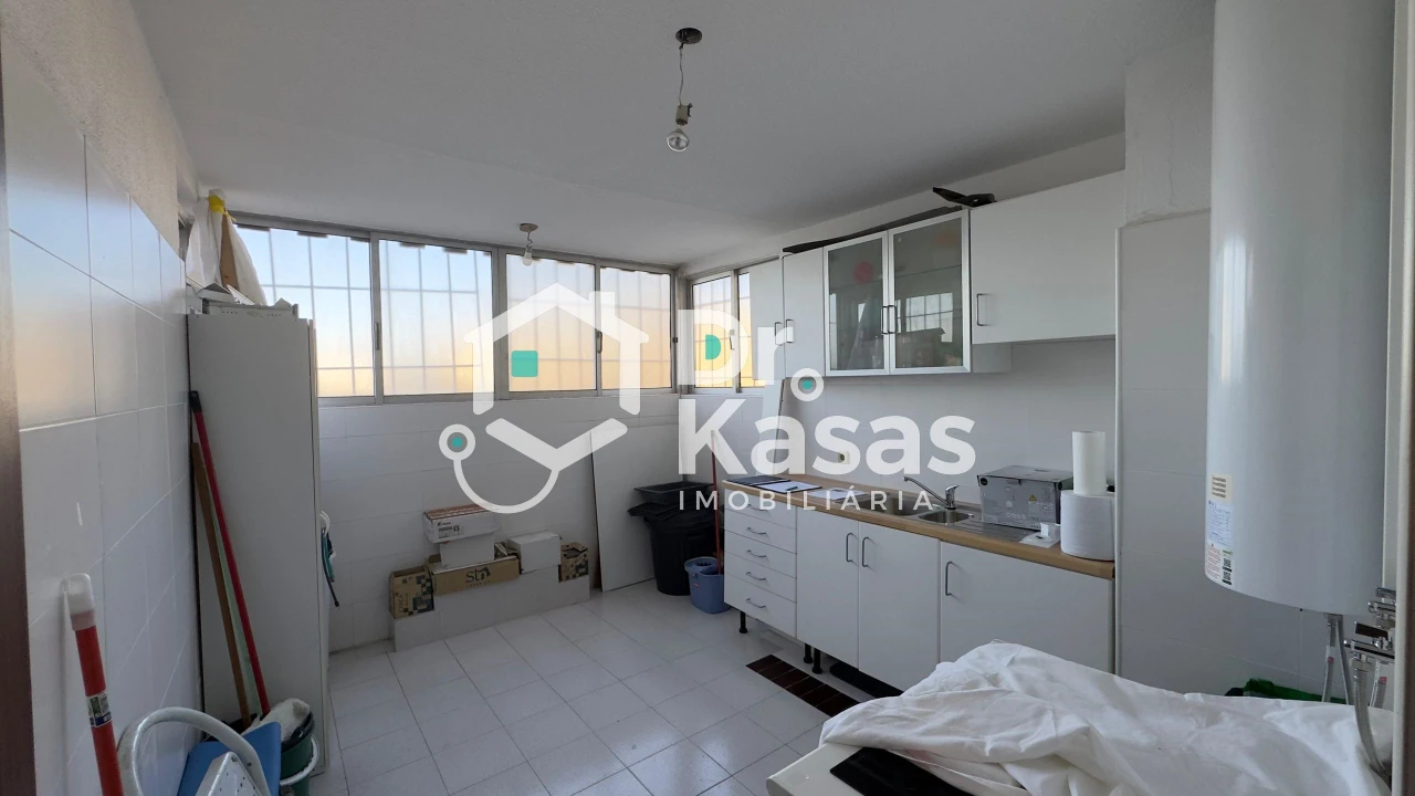 Apartamento T1 para Venda em Santo Antonio da Charneca Foto 13