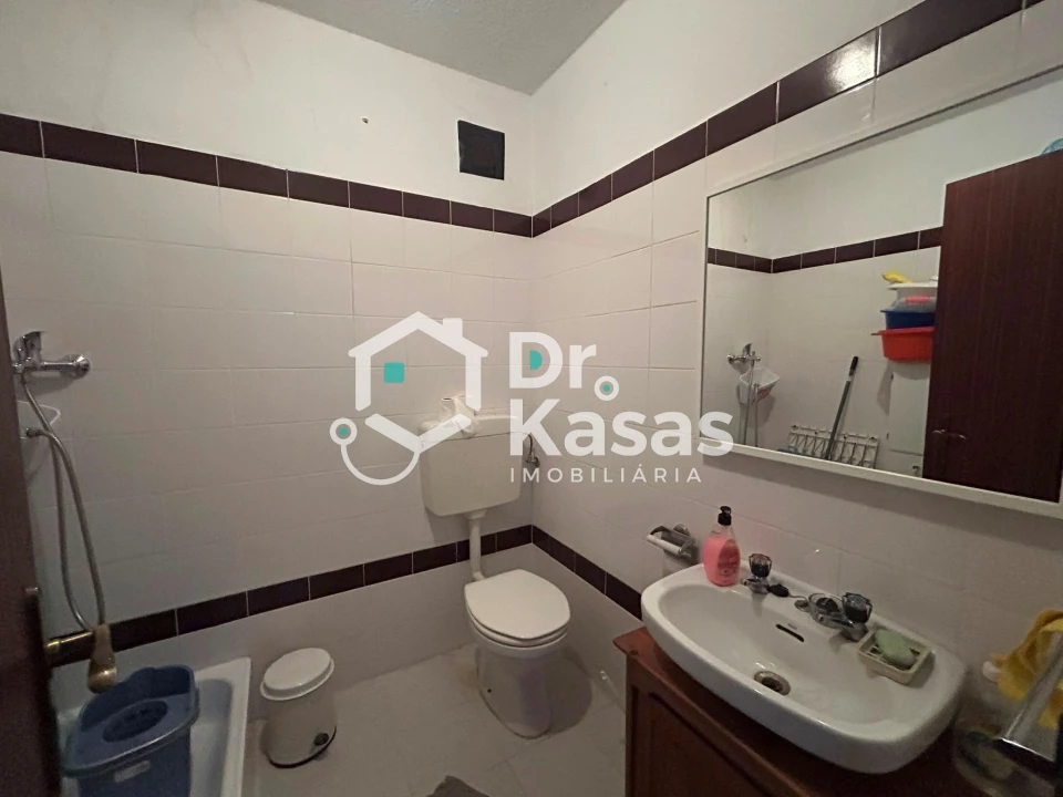 Apartamento T1 para Venda em Santo Antonio da Charneca Foto 6