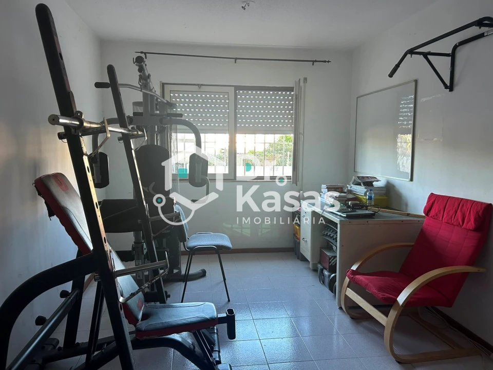 Apartamento T1 para Venda em Santo Antonio da Charneca Foto 12