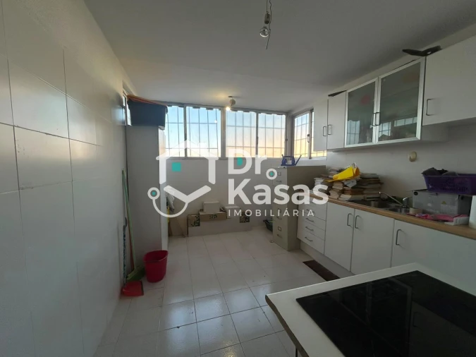 Apartamento T1 para Venda em Santo Antonio da Charneca Foto 4
