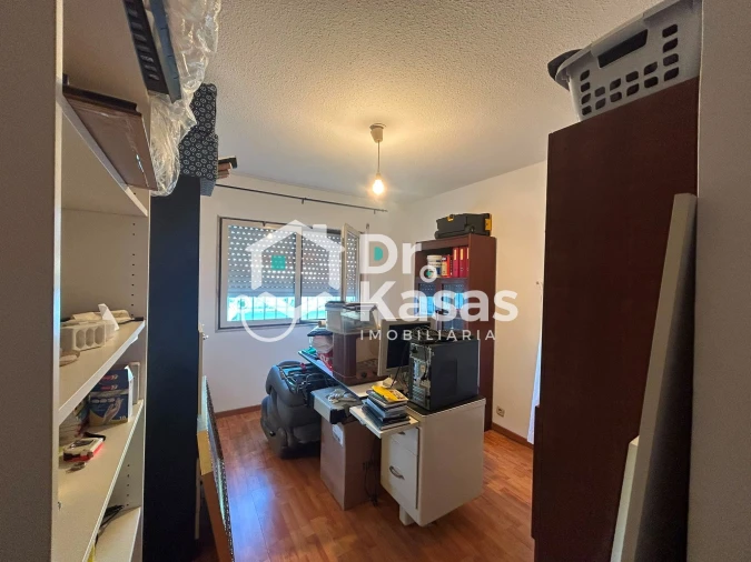 Apartamento T1 para Venda em Santo Antonio da Charneca Foto 17