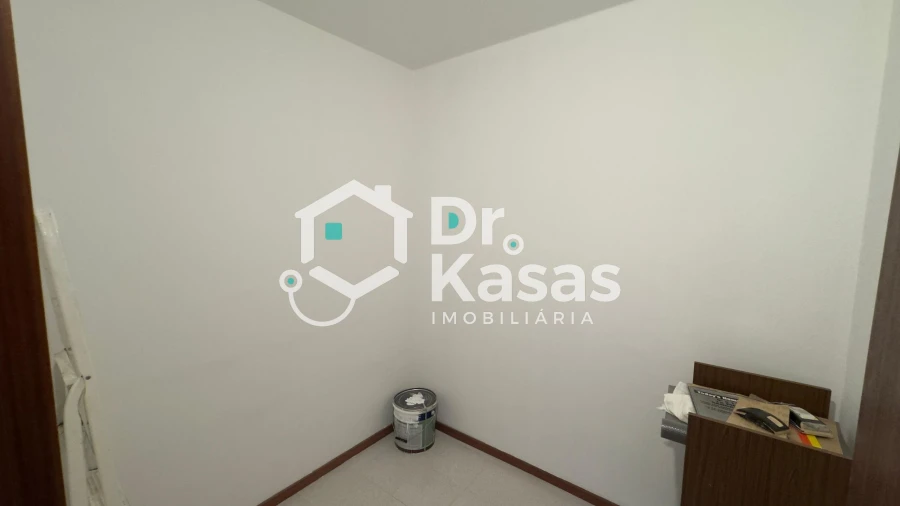Apartamento T1 para Venda em Santo Antonio da Charneca Foto 23