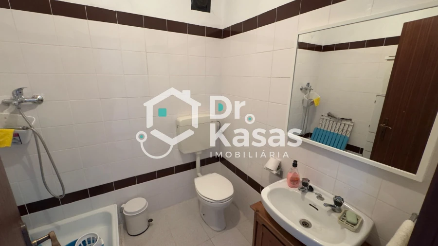 Apartamento T1 para Venda em Santo Antonio da Charneca Foto 4
