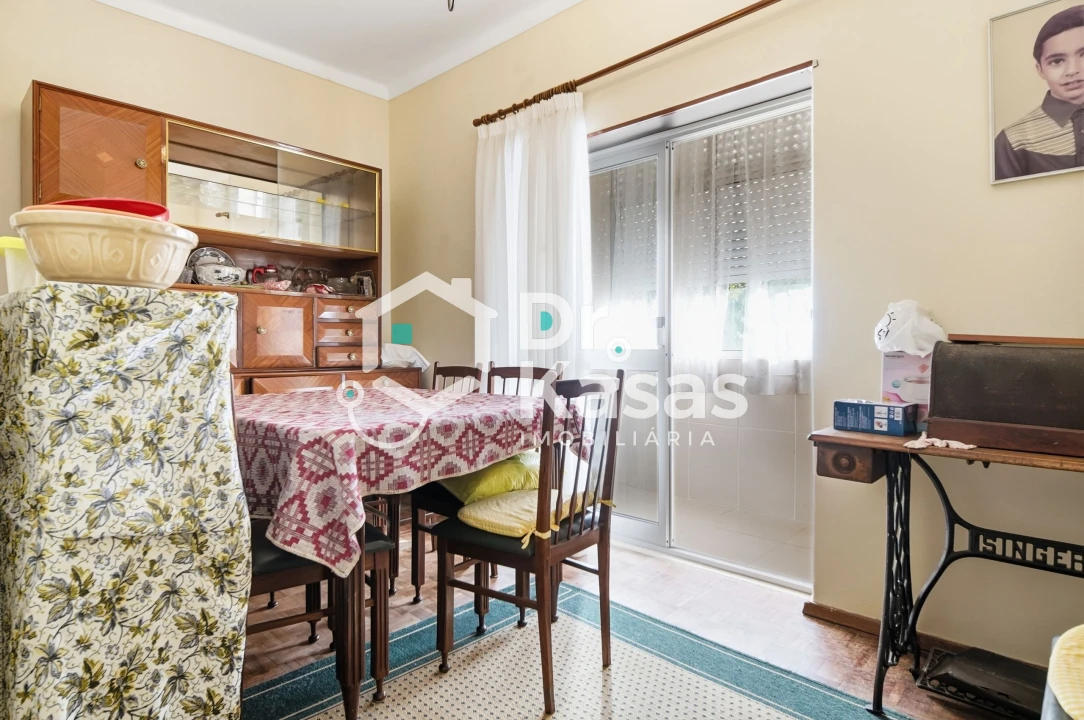 Apartamento T3 para Venda em Barreiro e Lavradio Foto 5