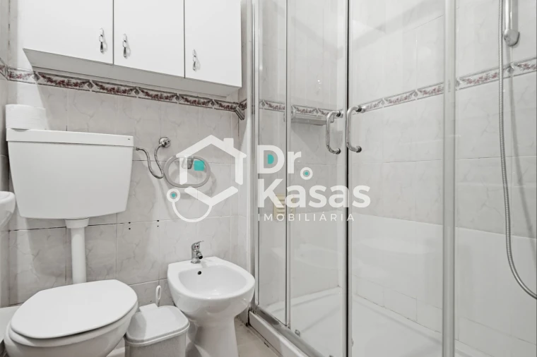 Apartamento T3 para Venda em Barreiro e Lavradio Foto 13
