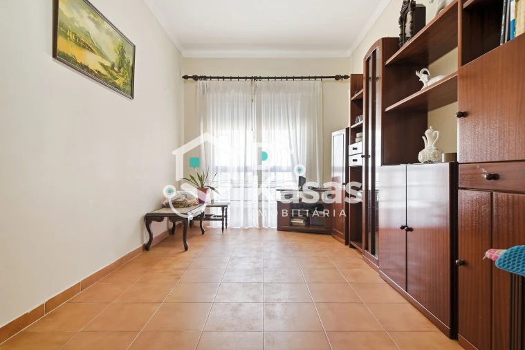 Apartamento T3 para Venda em Barreiro e Lavradio Foto 2