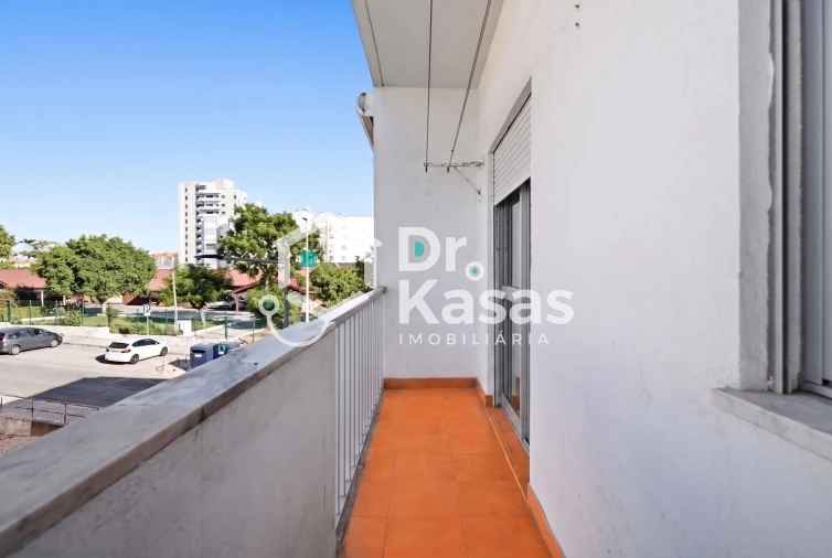 Apartamento T3 para Venda em Barreiro e Lavradio Foto 27