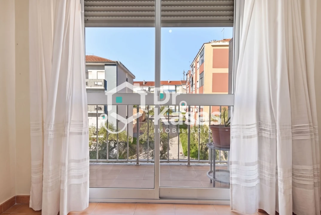Apartamento T3 para Venda em Barreiro e Lavradio Foto 29