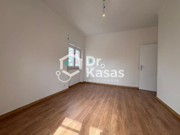 Apartamento T3 para Arrendamento em Alto do Seixalinho, Santo André e Verderena