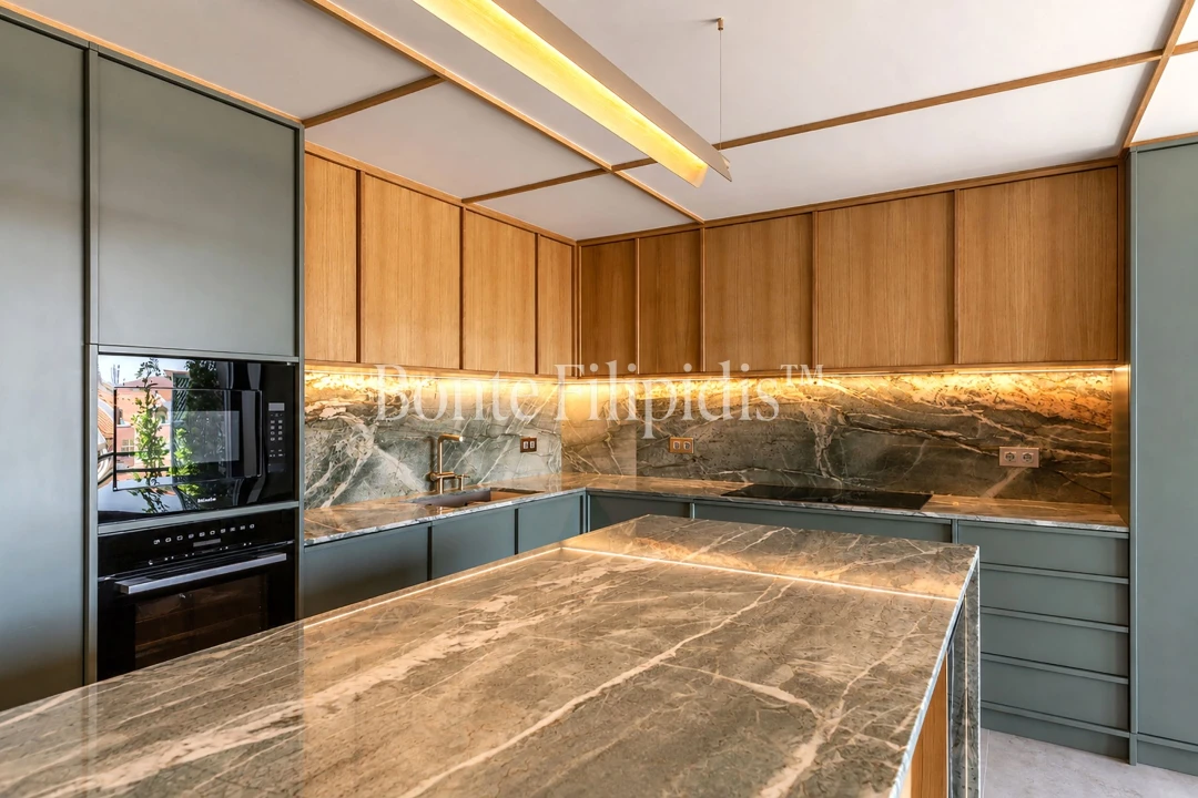 Apartamento T4 para Venda em Santo António Foto 12