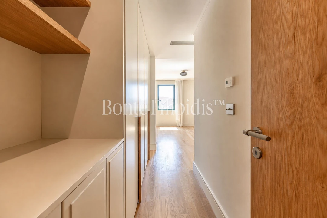 Apartamento T4 para Venda em Santo António Foto 37