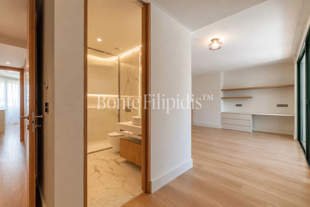 Apartamento T4 para Venda em Santo António Foto 46