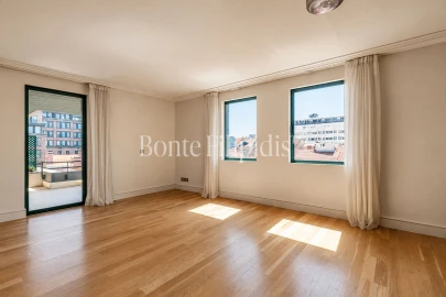 Apartamento T4 para Venda em Santo António