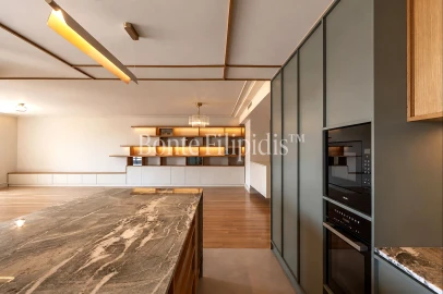Apartamento T4 para Venda em Santo António