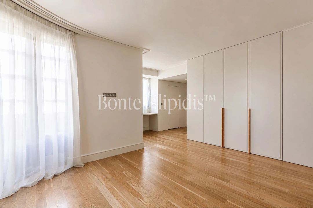 Apartamento T4 para Venda em Santo António Foto 32